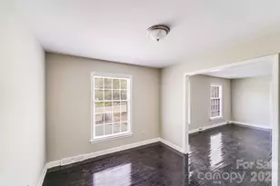 8337 Reedy Creek Rd, Charlotte, NC 28215 - Photo 8