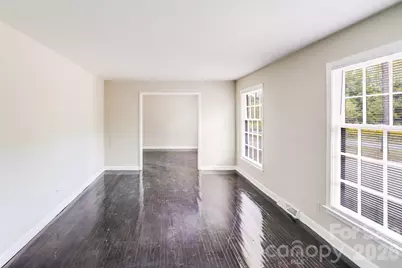 8337 Reedy Creek Road, Charlotte, NC 28215 - Photo 2