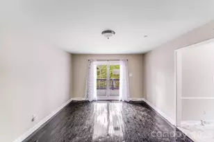 8337 Reedy Creek Rd, Charlotte, NC 28215 - Photo 4