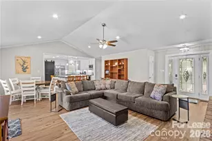 21112 Rio Oro Dr, Cornelius, NC 28031 - Photo 6