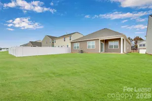 1917 Vanderlyn St, Monroe, NC 28112 - Photo 4