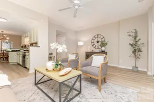 12327 Jessica Pl, Charlotte, NC 28269 - Photo 10