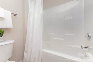 12327 Jessica Pl, Charlotte, NC 28269 - Photo 24