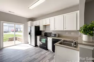 1011 Laparc Ln, Indian Trail, NC 28079 - Photo 8