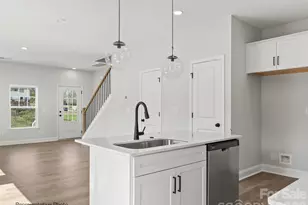 119 Cherry Spgs Ln, Asheville, NC 28804 - Photo 10