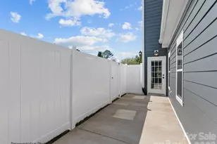 119 Cherry Spgs Ln, Asheville, NC 28804 - Photo 14