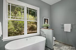 442 Coopers Hawk Dr, Asheville, NC 28803 - Photo 24