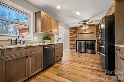 590 Big Oak Road, Hendersonville, NC 28792 - Photo 14