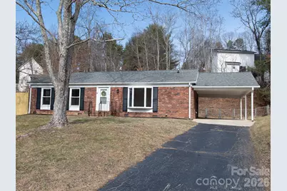 9 Lynwood Circle, Asheville, NC 28806 - Photo 2