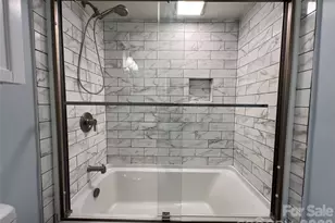 4739 Hedgemore Dr, Charlotte, NC 28209 - Photo 14