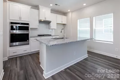 11024 Broadbent Court, Charlotte, NC 28278 - Photo 4