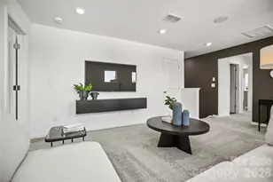 12000 Oak St, Charlotte, NC 28269 - Photo 16