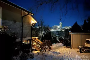 2 Hunt Hill Pl, Asheville, NC 28801 - Photo 4