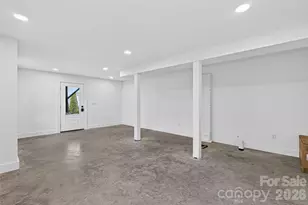 2 Hunt Hill Pl, Asheville, NC 28801 - Photo 38