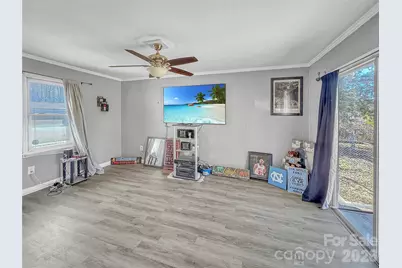 6531 Rosecran Drive, Charlotte, NC 28215 - Photo 20