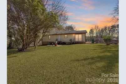 6531 Rosecran Drive, Charlotte, NC 28215 - Photo 2