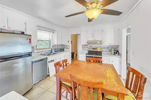 6531 Rosecran Dr, Charlotte, NC 28215 - Photo 30