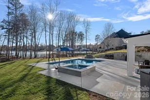 111 Kent Ct, Mooresville, NC 28117 - Photo 2