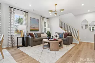 8410 Discovery Ln, Charlotte, NC 28216 - Photo 16