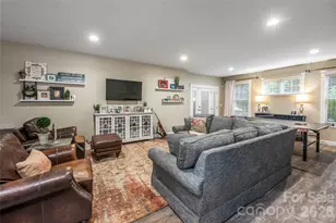 22 Rosebay Ln, Asheville, NC 28803 - Photo 32