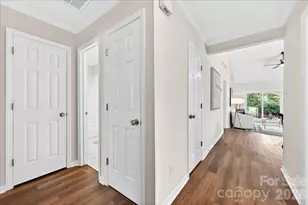 9227 N Vicksburg Park Ct, Charlotte, NC 28210 - Photo 24