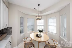 5919 Fitzwilliams Ln, Charlotte, NC 28270 - Photo 12