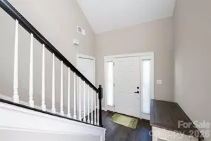 5919 Fitzwilliams Ln, Charlotte, NC 28270 - Photo 2