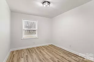 1527 Fieldcrest Cir, Rock Hill, SC 29732 - Photo 18