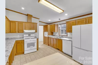 21 Cross Winds Drive, Leicester, NC 28748 - Photo 10