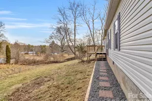 21 Crosswinds Dr, Leicester, NC 28748 - Photo 2