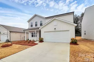 7013 Gale Force Ln, Charlotte, NC 28216 - Photo 2