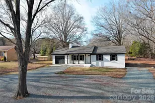 1024 Willoughby Rd, Monroe, NC 28110 - Photo 2