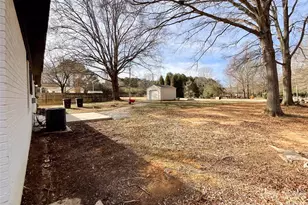 1024 Willoughby Rd, Monroe, NC 28110 - Photo 36