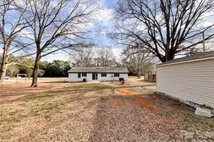 1024 Willoughby Rd, Monroe, NC 28110 - Photo 40