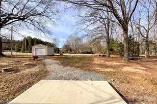 1024 Willoughby Rd, Monroe, NC 28110 - Photo 38