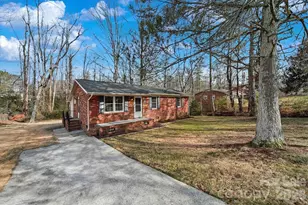 1437 Oak Hill Dr, Morganton, NC 28655 - Photo 34