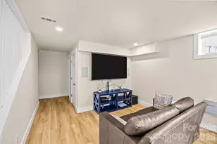 1937 Wilmore Dr, Charlotte, NC 28203 - Photo 30