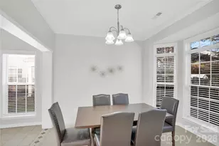 5815 Waverly Lynn Ln, Charlotte, NC 28269 - Photo 14