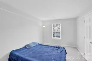 5815 Waverly Lynn Ln, Charlotte, NC 28269 - Photo 18