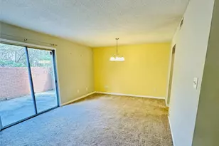 10935 Hunter Trail Ln, Charlotte, NC 28226 - Photo 6