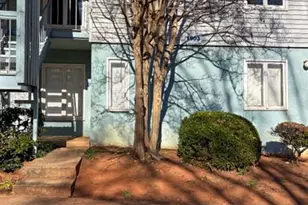 1903 Beechtree Ct, Charlotte, NC 28210 - Photo 2