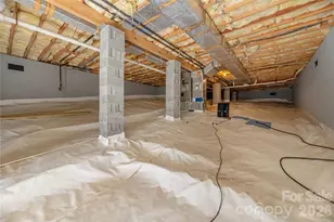 239 Stonebrook Dr, Hendersonville, NC 28791 - Photo 24