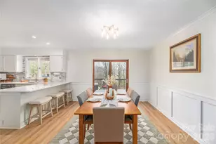 239 Stonebrook Dr, Hendersonville, NC 28791 - Photo 8