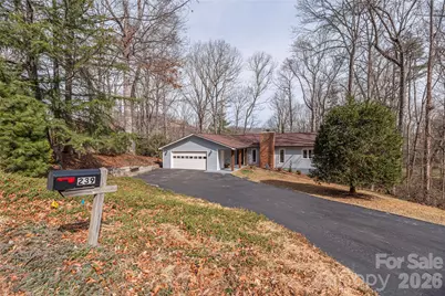 239 Stonebrook Drive, Hendersonville, NC 28791 - Photo 28
