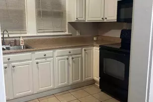 328 3rd Ave SE, Hickory, NC 28602 - Photo 8