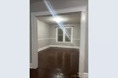 328 3rd Avenue SE, Hickory, NC 28602 - Photo 4