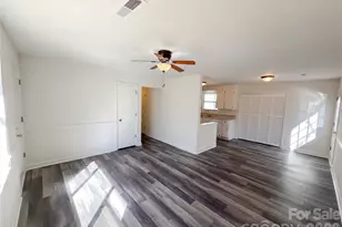 8524 Clear Meadow Ln, Charlotte, NC 28227 - Photo 8