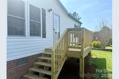 5670 Quailwood Drive, Hickory, NC 28601 - Photo 32