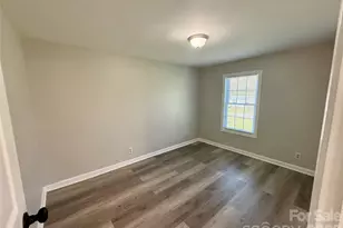 5670 Quailwood Dr, Hickory, NC 28601 - Photo 28