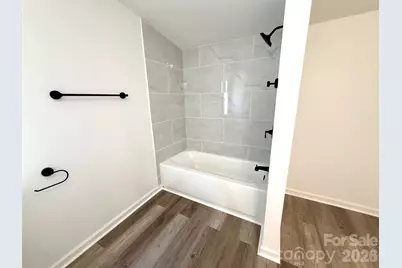 5670 Quailwood Drive, Hickory, NC 28601 - Photo 24